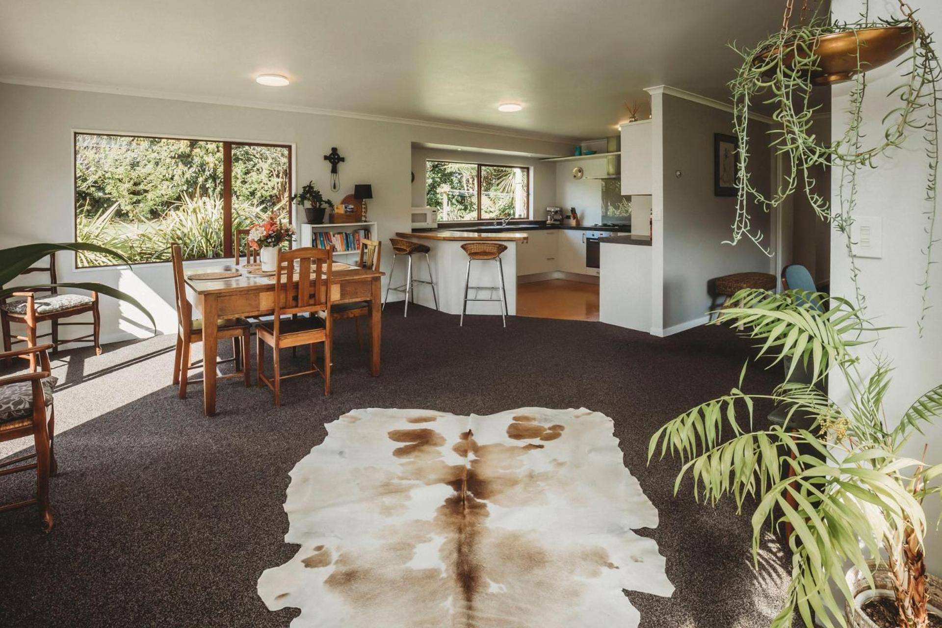 Вилла Wharepuni Oakura Retreat Tataraimaka Экстерьер фото